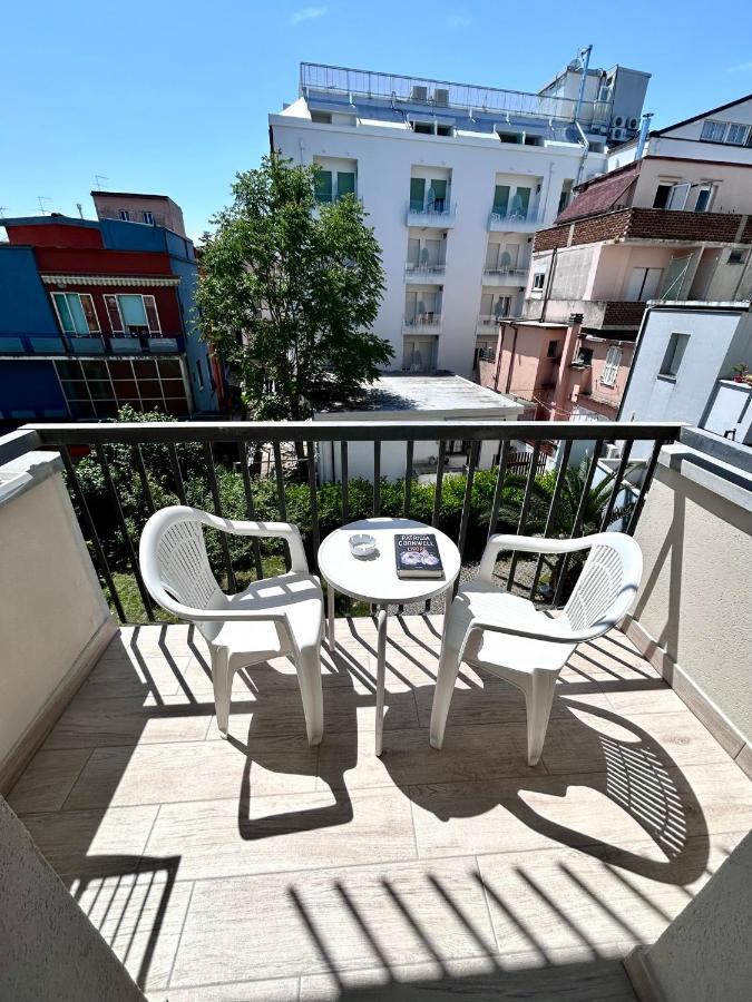 B&B Moresco Cattolica Exteriör bild